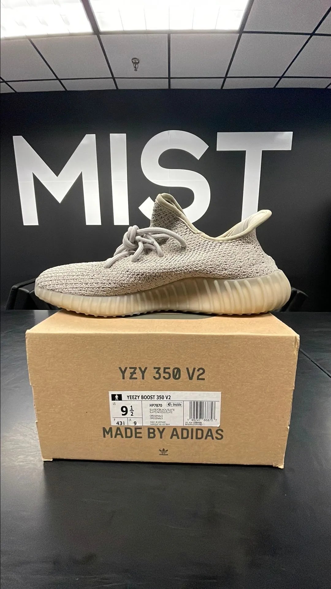 Adidas Yeezy Boost 350 V2 - Slate | Size 9.5M