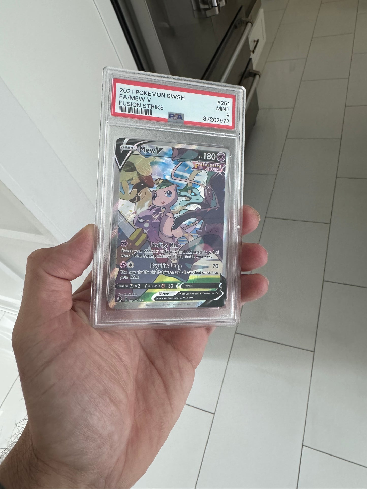 2021 Pokemon Swsh251 Mew V Fusion Strike PSA 9