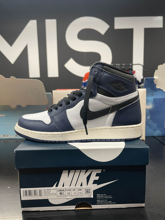 Jordan 1 Retro High OG Midnight Navy (GS) | Size 6.5Y