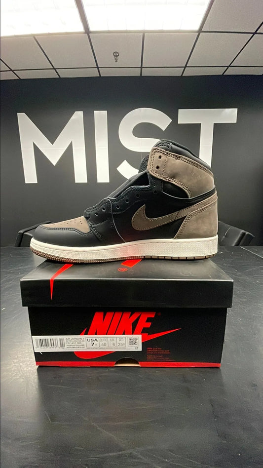 Jordan 1 High - Palomino | Size 7Y