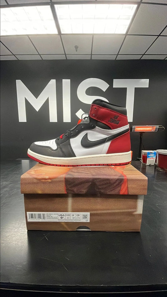 Jordan 1 - Black Toe Reimagined | Size 9.5M