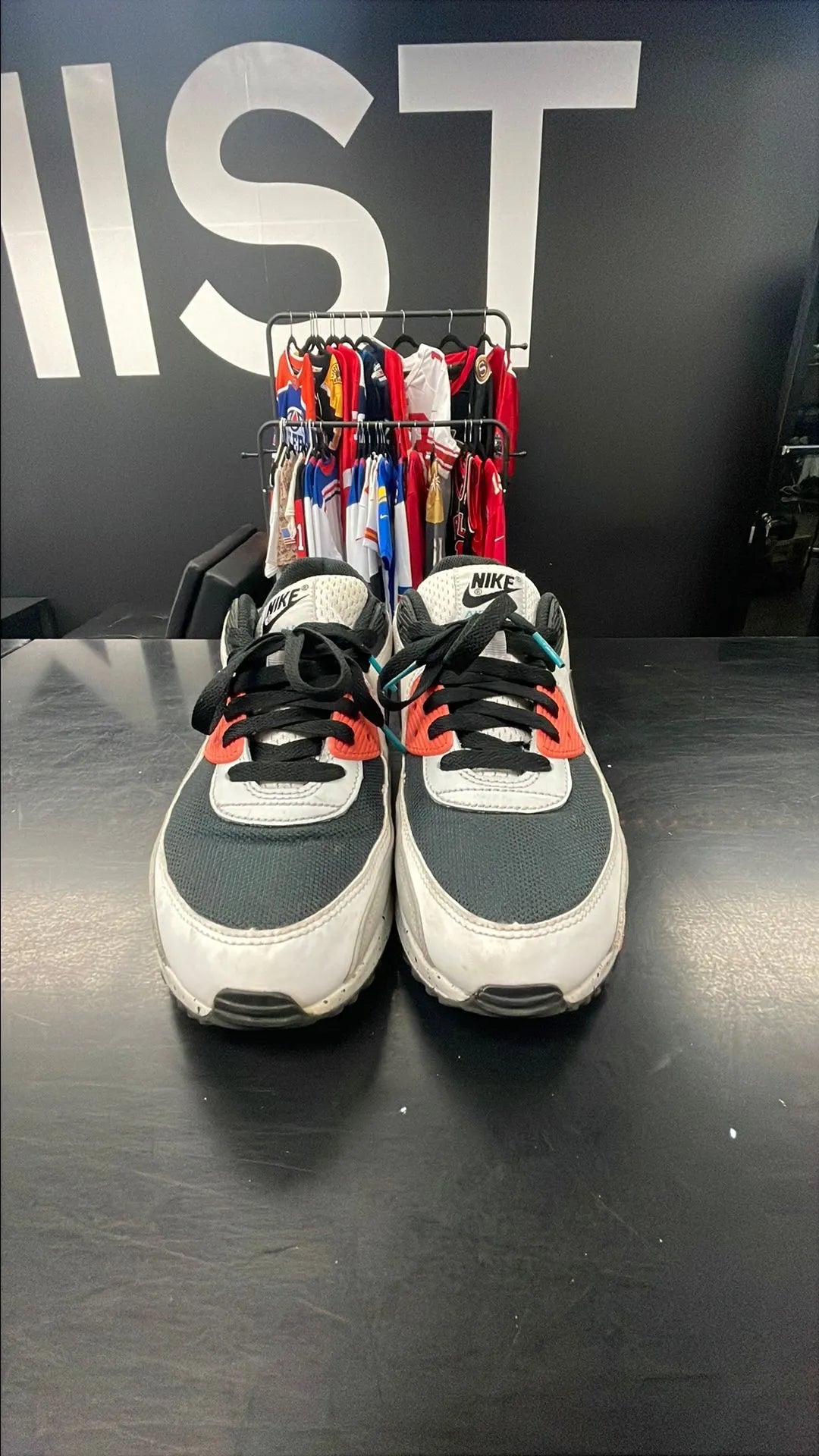 Air Max 90 - White Orange Black | Sz 9.5M