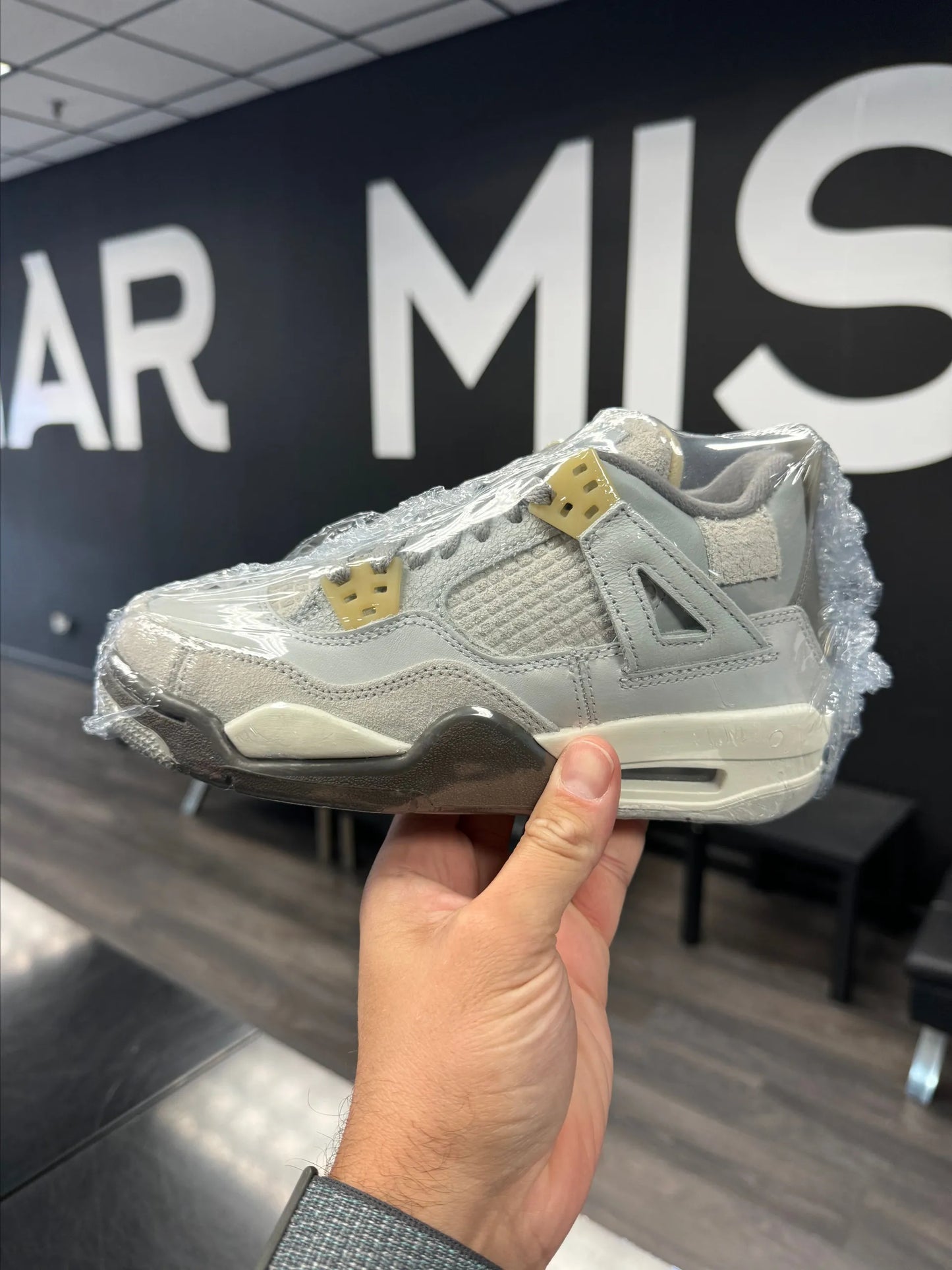 Nike Jordan 4 CRAFT GS | Size 3.5Y