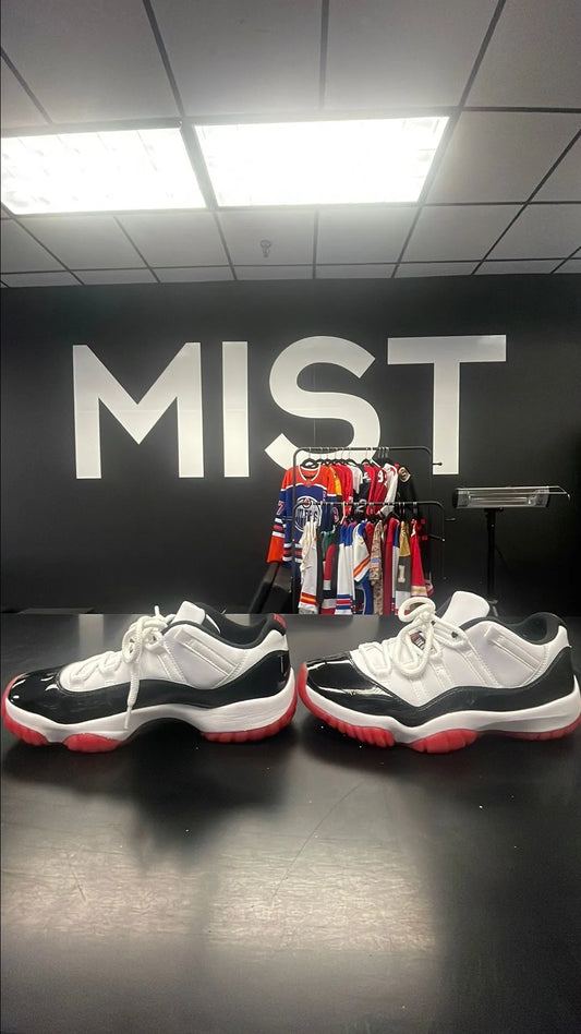 Jordan 11 Low - Concord Bred | Size 8.5M
