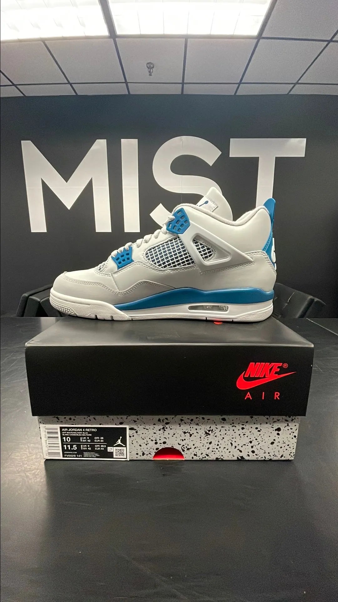 Jordan 4 - Military Blue | Size 10M