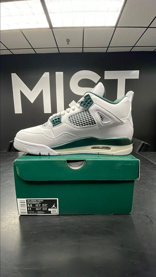Jordan 4 - Oxidized Green | Size 9.5M