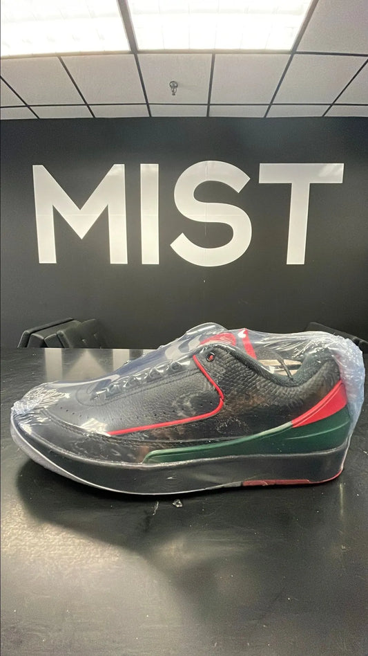 Jordan 2 Lows - Christmas | Size 9M